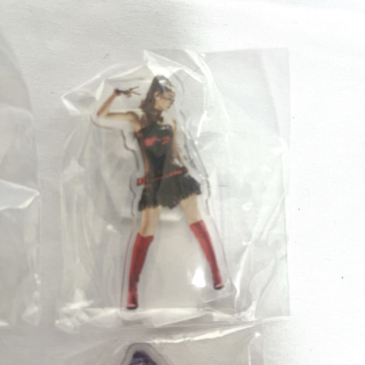 安室奈美恵 アクリルスタンド ① ガチャ 88 ファイナルスペース 送料無料 安室奈美恵 アクリルスタンド ファイナルスペース