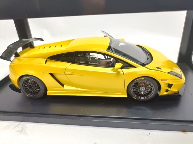 ランボルギーニ ガヤルド LP560-4 Super Trofeo ミニカー 希少 AUTOart ランボルギーニ ガヤルド LP560-4 Super Trofeo
