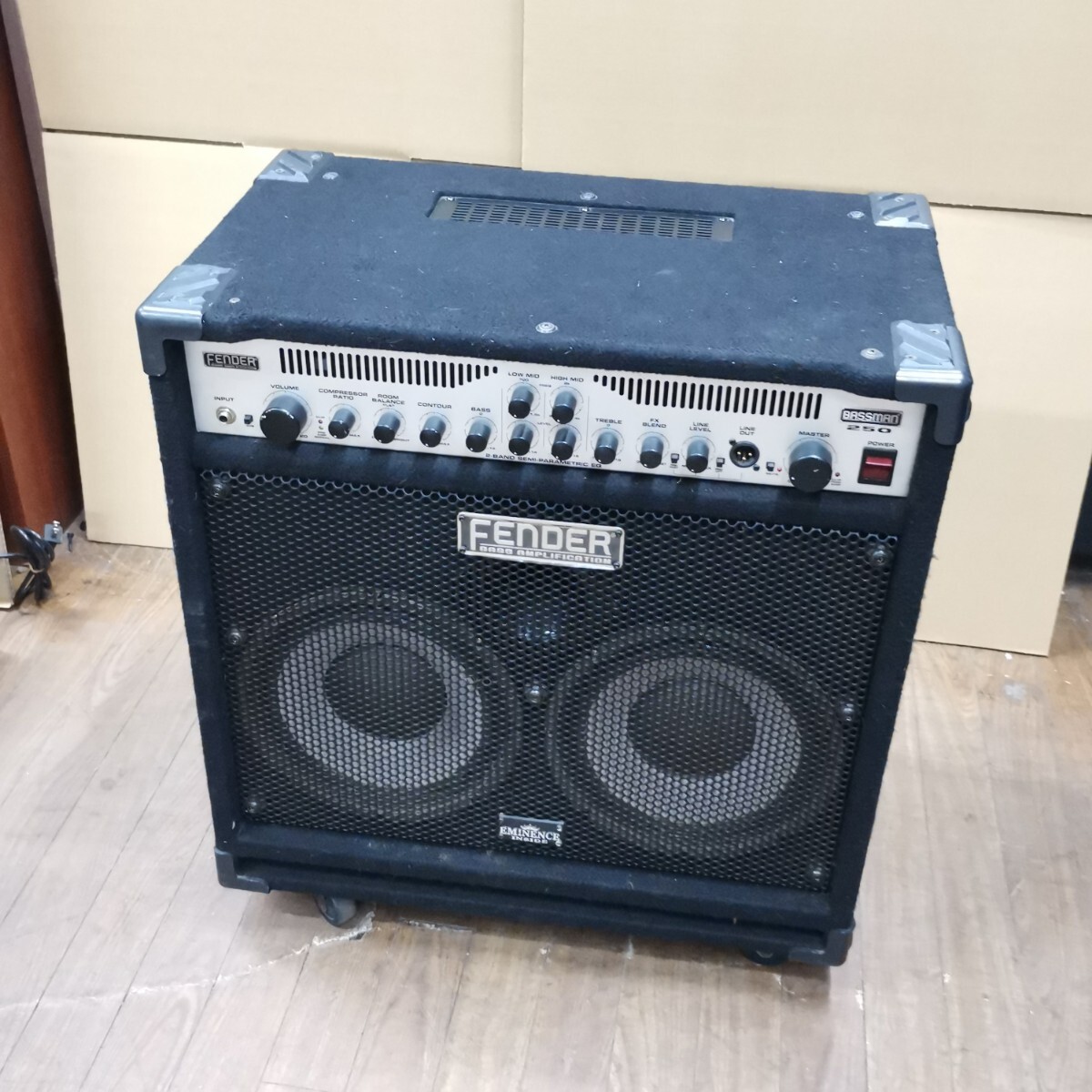 ジャンク、フェンダーベースマン、アンプ 値下フェンダーFender