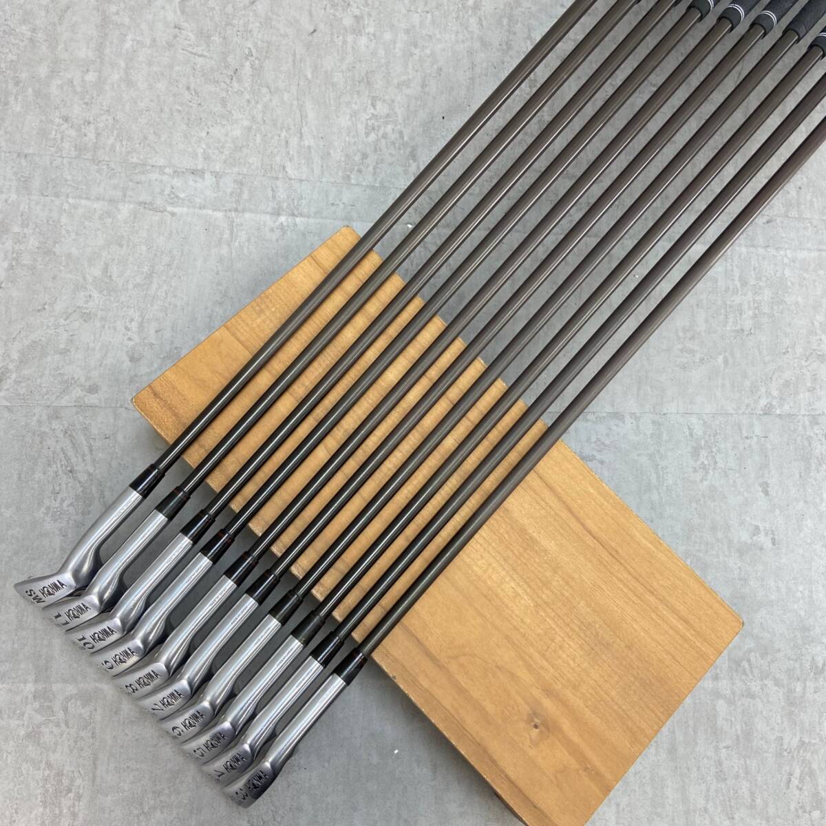 HONMA　ホンマ　　TwinMarks　PROTUNE-S ツインマークス　プロチューン　 2STAR　スター　メンズゴルフ　アイアン10本セット　R　右利き用