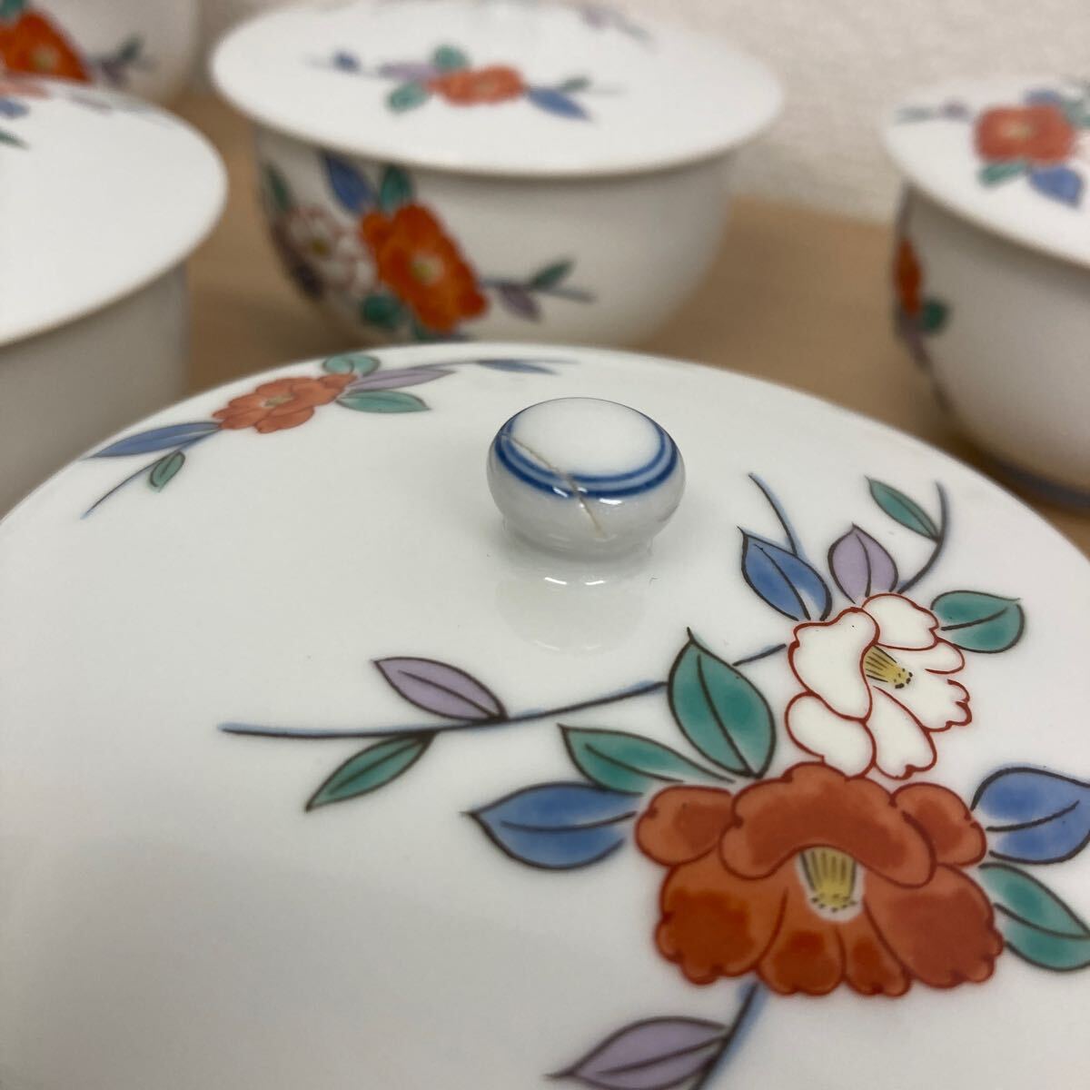 有田焼 哲山 蓋付 湯呑み 陶器 湯呑 茶器 ５客 セット 中古品_画像9