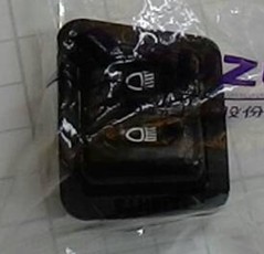 SUZUKI(スズキ) GSR125 SWITCH ASSY DIMMER(ヘッドライトのHi/Lo切り替えスイッチ) 純正品_画像1