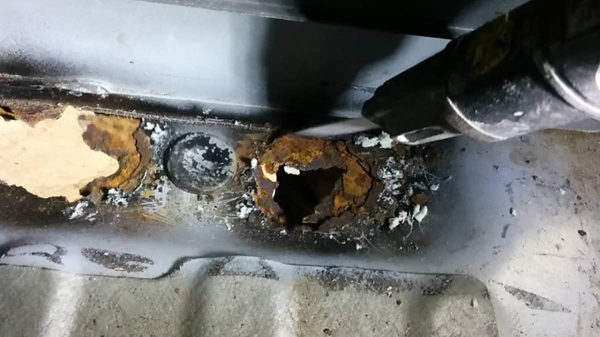 【195】 JB23ジムニーサビ補修☆FRPパネル2枚セット【ジャッキスペース&リアフロアパネル】