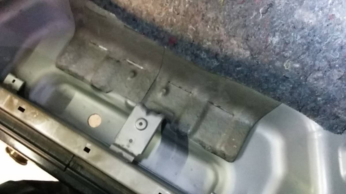 【195】 JB23ジムニーサビ補修☆FRPパネル2枚セット【ジャッキスペース&リアフロアパネル】