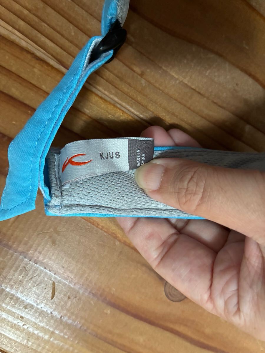 KUJS ゴルフサンバイザー 水色 チュース 高級 美品 サンバイザー GOLF ゴルフウェア 帽子 ワンポイント_画像4