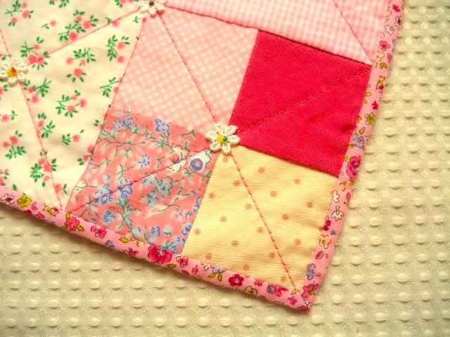 即決　ハンドメイド　パッチワークのフリーマット　ピンク　送料180円_画像5