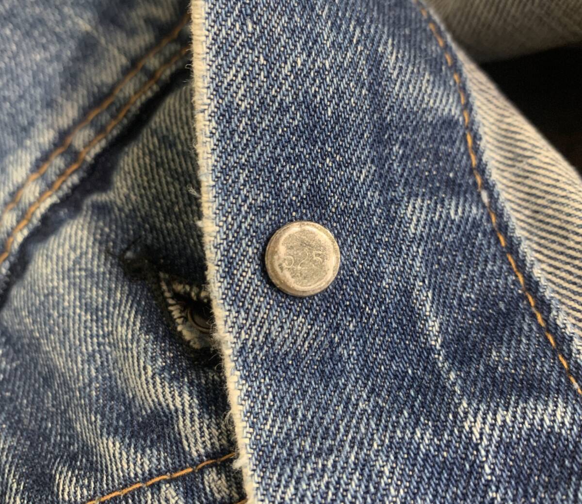 70's　USA制　LEVI'S　リーバイス　デニムトラッカージャケット　Gジャン　サイズ不明(印字消え)　ボタン里525刻印　布ケアタグ　ブルー
