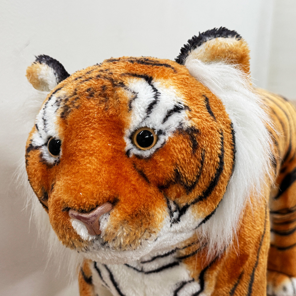 美品 リアルタイガー ぬいぐるみ 全長 80cm 高さ55㎝ 動物 アニマル 美品 リアルタイガー ぬいぐるみ 全長 80cm 高さ55㎝ 動物