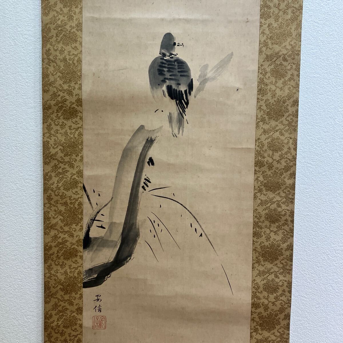 狩野乗信 掛軸 犬 模写 Q-428 D14 【模写】 掛軸 狩野安信 はとの図 骨董品(掛軸)|売買された