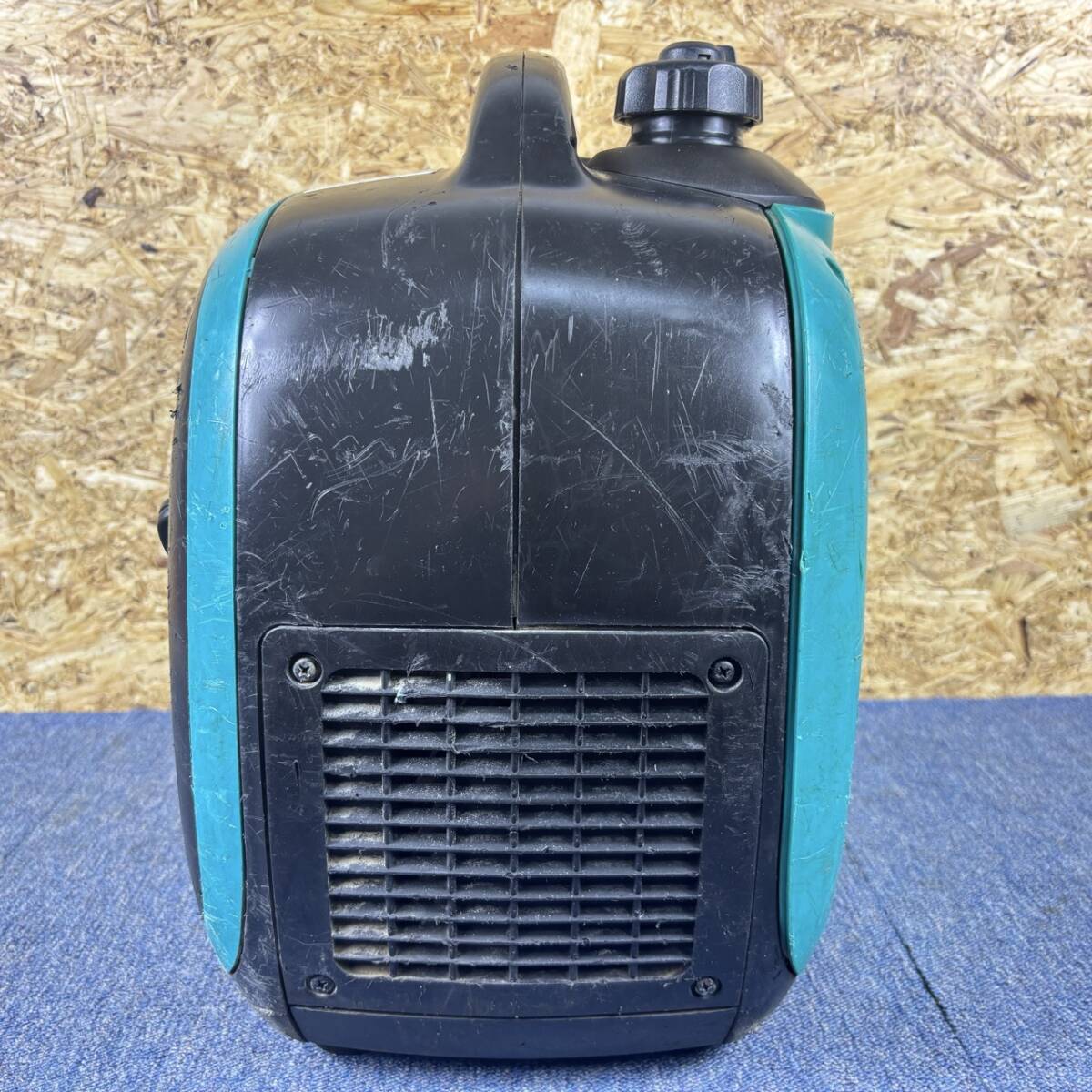 【中古品】DENYO デンヨー インバータ発電機 GE-1600SS-IV インバーター発電機 小型エンジン発電機 ガソリンエンジン 2676_画像6