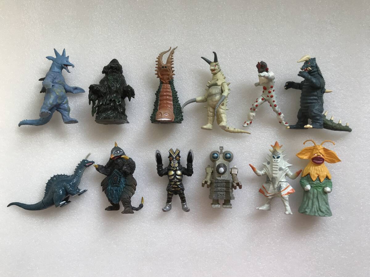 ガシャポン HGウルトラマン『帰ってきたウルトラマン』怪獣・宇宙人12体まとめ ※現状品※ツインテール ベムスター ブラックキングほか