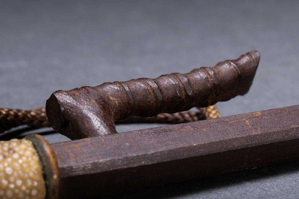 時代武具 鉄製 六角 十手 長41㎝ 重さ約424g A4 時代武具 鉄製 六角 十手 長41㎝ 重さ約424g A4 時代武具 鉄製