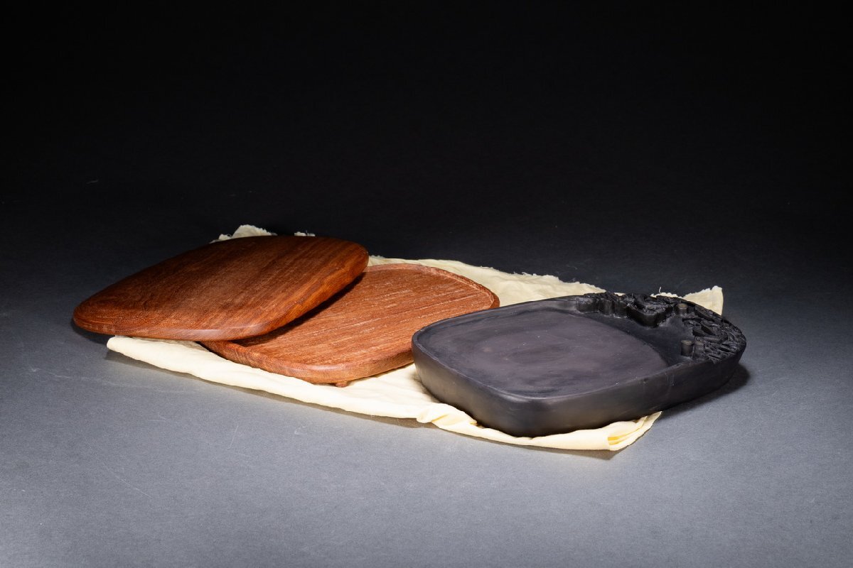 某収集家放出品 時代物 古端渓 双龍戯珠紋硯 玉眼 水巌 書道具