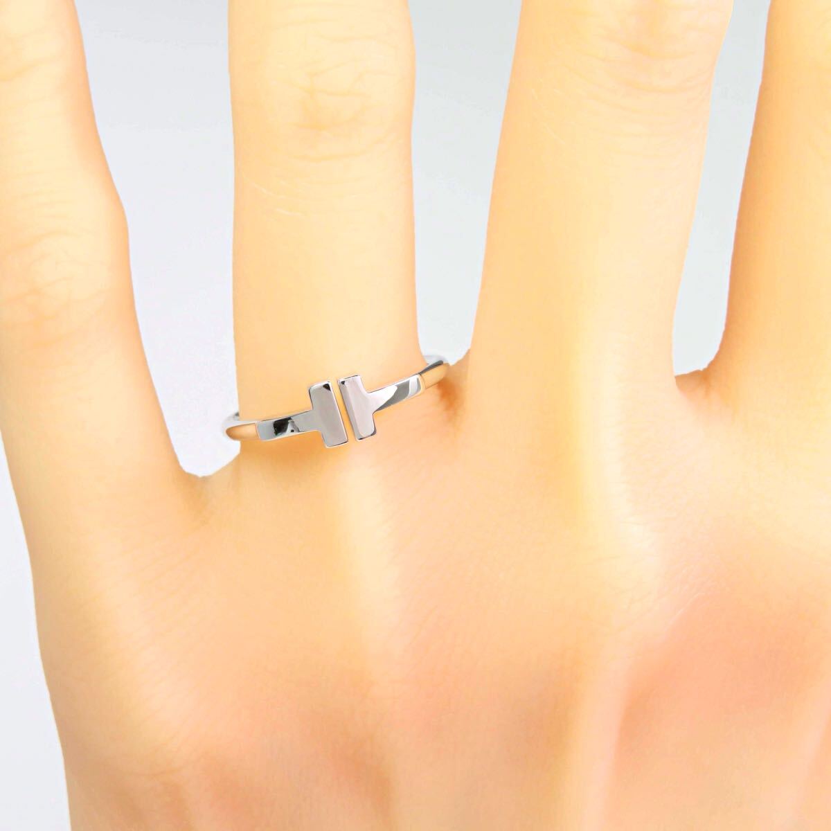 TIFFANY&Co ティファニー 750 Tワイヤー リング #15 TIFFANY&Co ティファニー 750 Tワイヤー リング #15 ホワイト