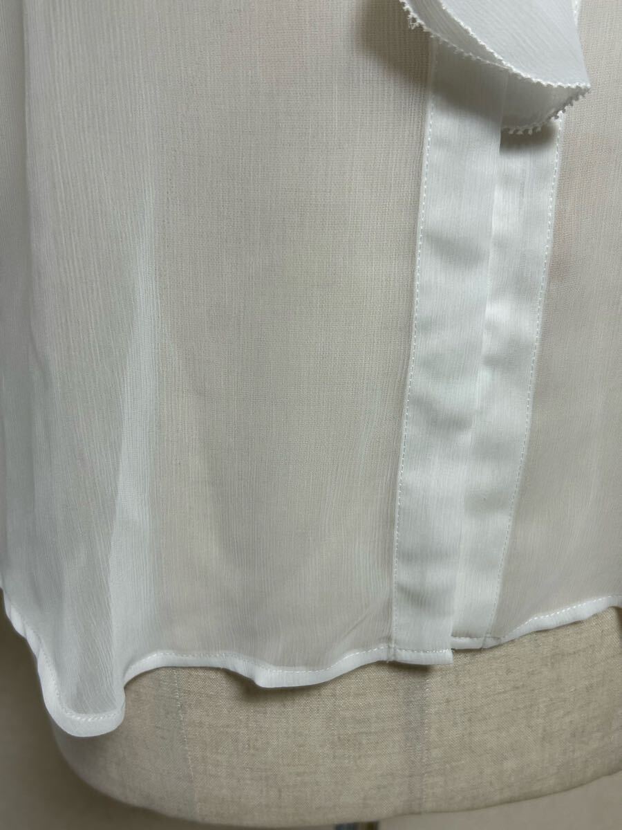 7980円【COMME CA ISM★コムサイズム】長袖シースルーブラウス・ホワイト・Lサイズ・送料180円_画像5