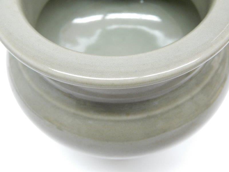 Kyoyaki высота . дорога .. средний . дорога . дорога . производства селадон. три ножек курильница 0710X4G