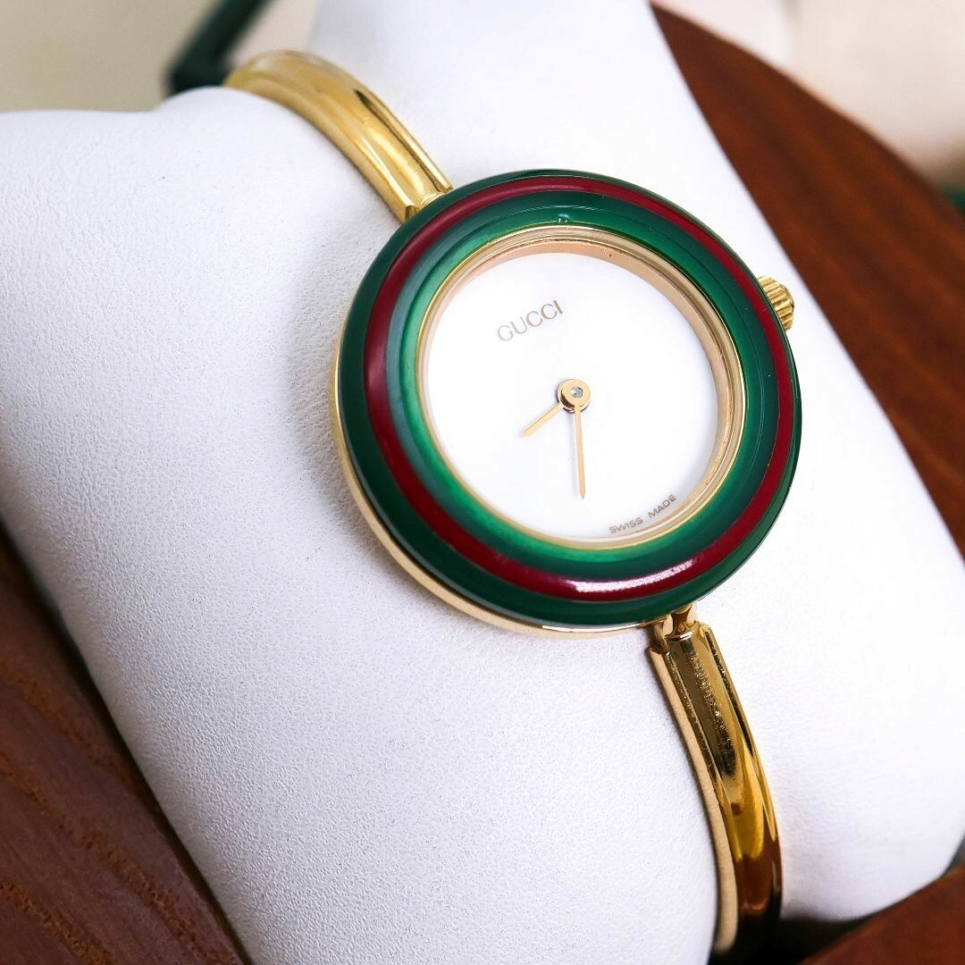 稼働 GUCCI 腕時計 チェンジベゼル 9個 バングル レディース 2120 稼働 GUCCI 腕時計 チェンジベゼル 9個 バングル レディース 2120