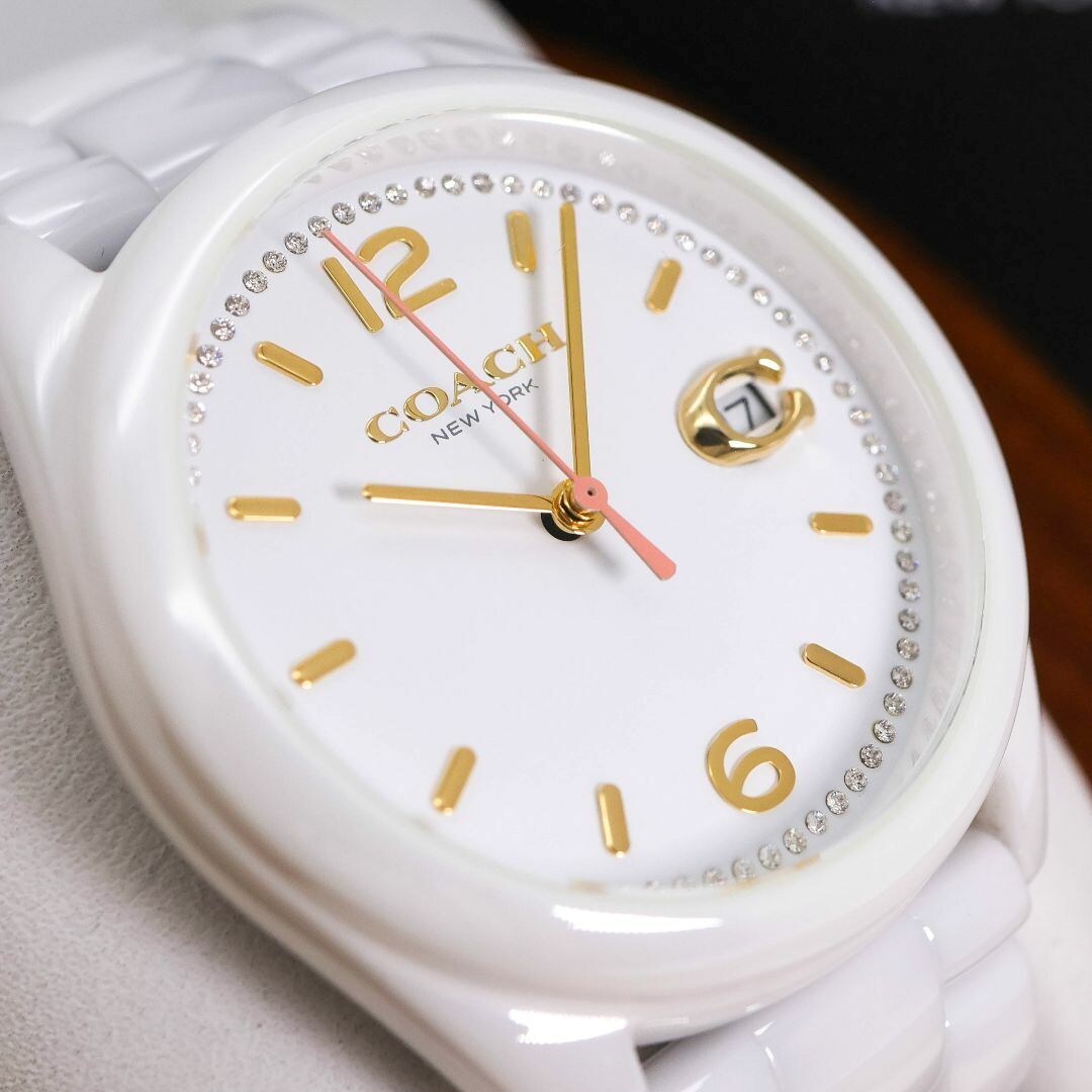 稼働 COACH 腕時計 ホワイト セラミック デイト ストーン 2158 稼働 COACH 腕時計 ホワイト セラミック デイト ストーン 2158