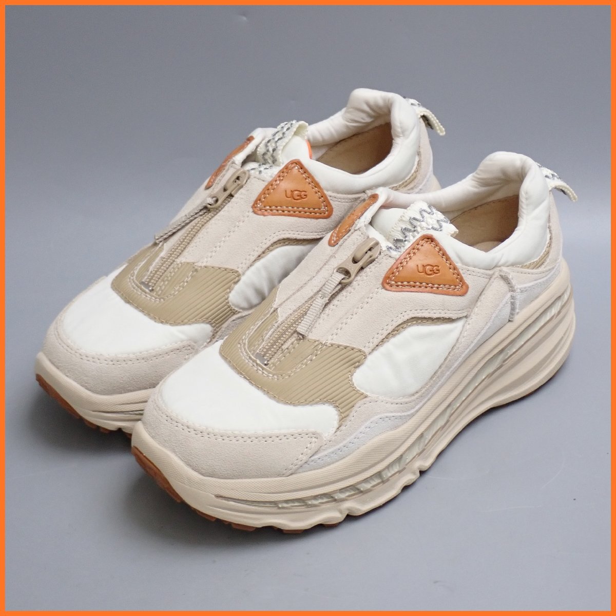 新品未使用 UGG アグ サンダル スウェード M CA805 V2 SLIDE