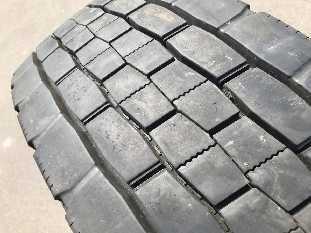 【M】 最終価格　バリ山　高年式　中古　265/60R22.5 　SP680 　ダンロップ　　2023年製　　単品　　MIX 　ミックス　　通年_画像4