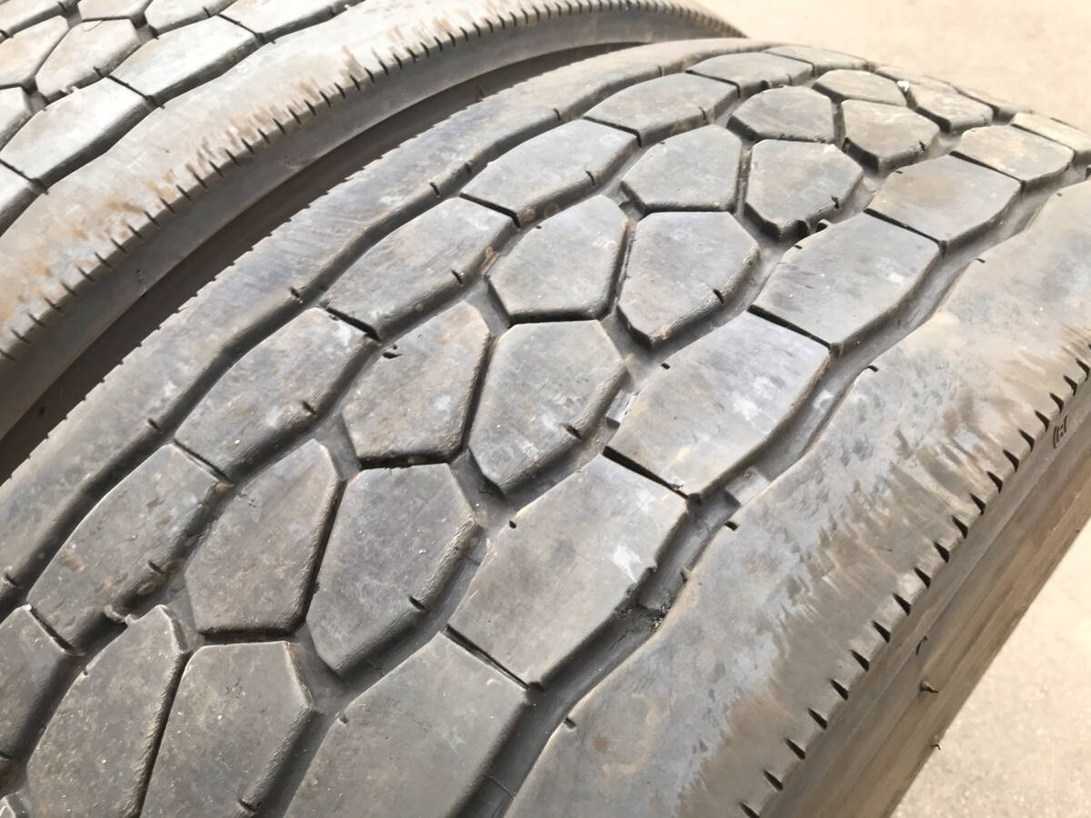 【M】目玉商品  エコ 低燃費 中古 295/80R22.5  M801-2  2022年製 MIX ミックス 2本セット ブリヂストン_画像3