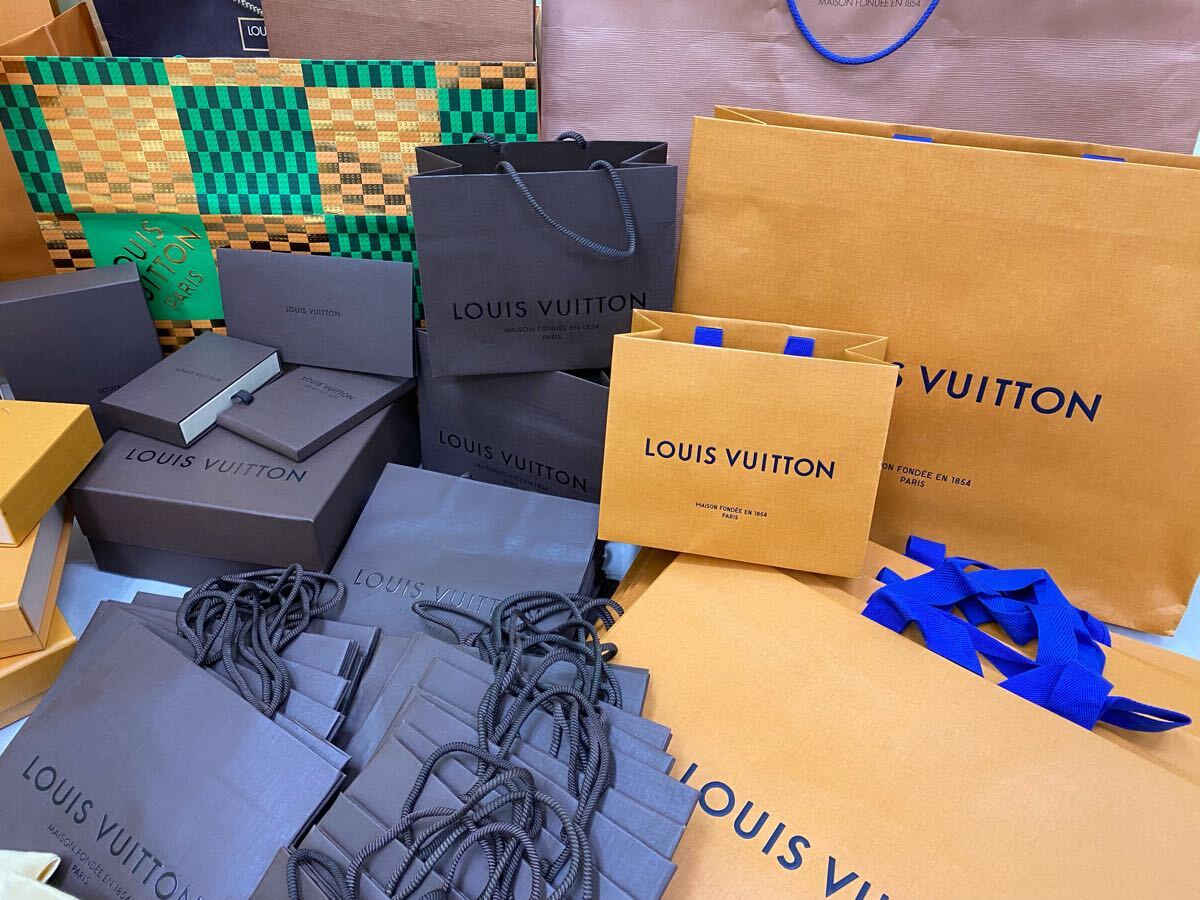 ルイヴィトン 箱 保存袋 ショッパー まとめ売り SU□ LOUIS VUITTON ルイ・ヴィトン 空箱/紙袋/保存袋 まとめ