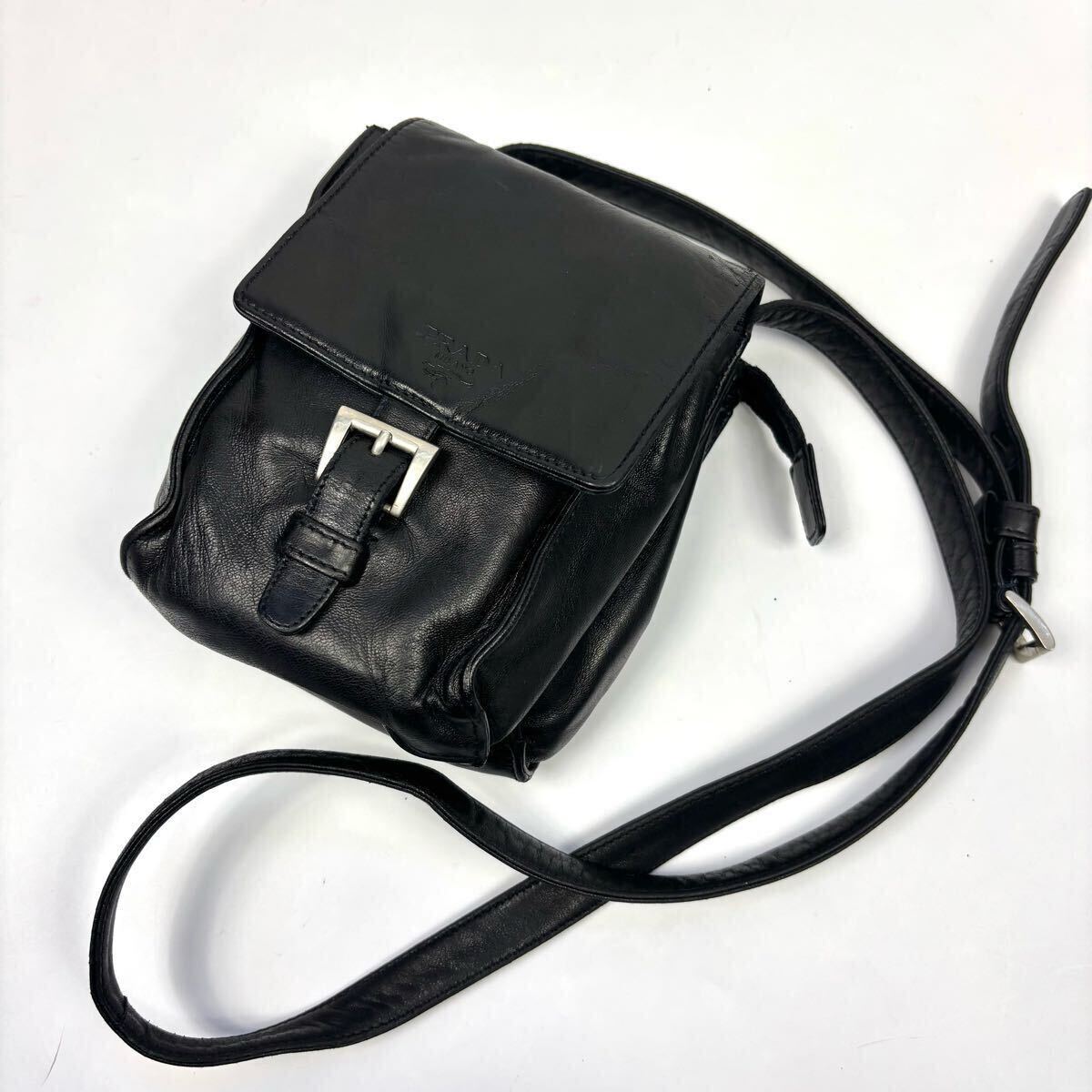 【PRADA】レザーショルダーバッグ ミニ フラップ 黒 ロゴ 送料込 1円〜 PRADA プラダ ミニ ショルダーバッグ ポシェット