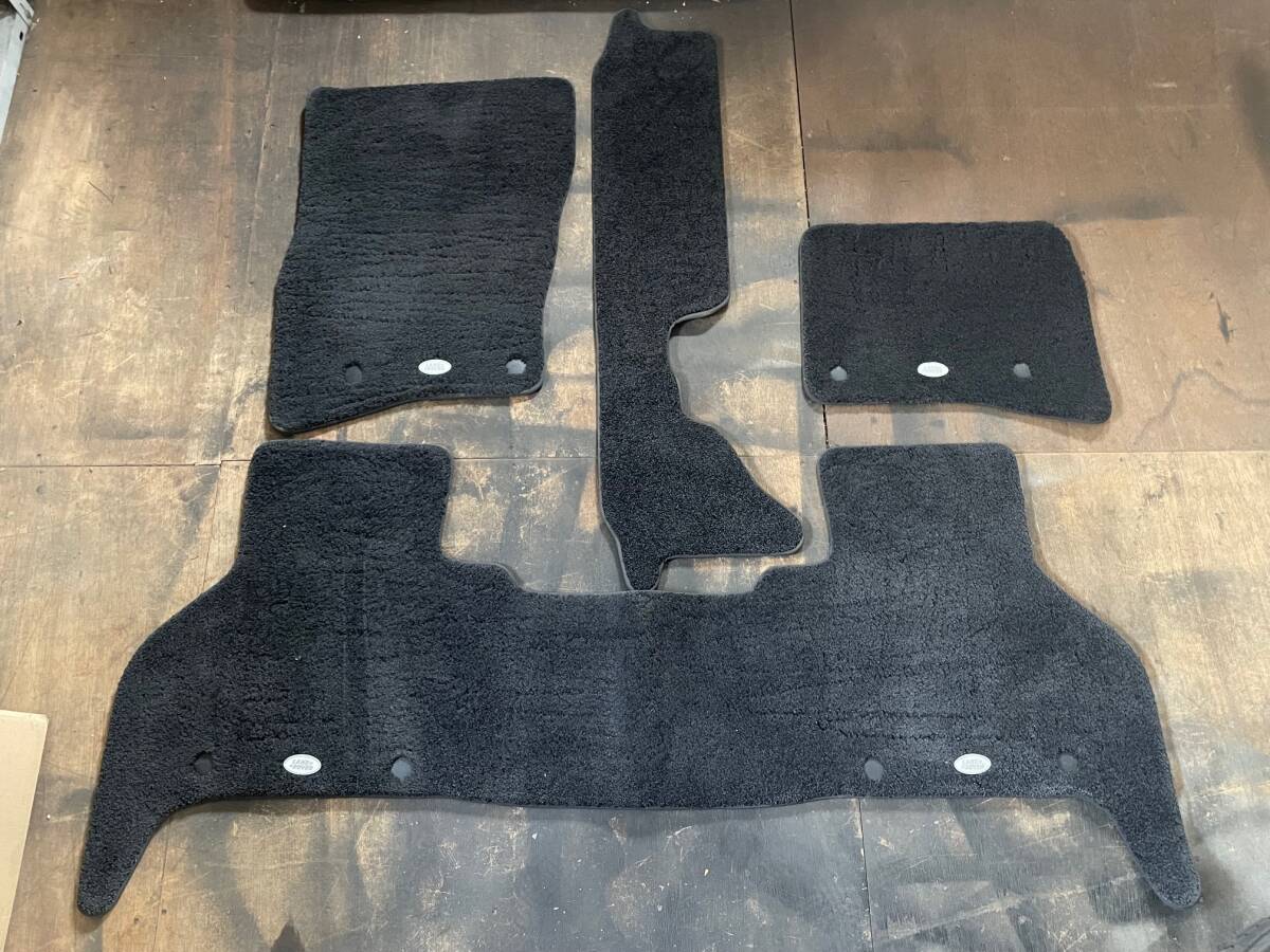 ディフェンダー ラグジュアリーカーペットマット - 110、5+2シート車用 VPLES0559 フロアマット 送料無料_画像1