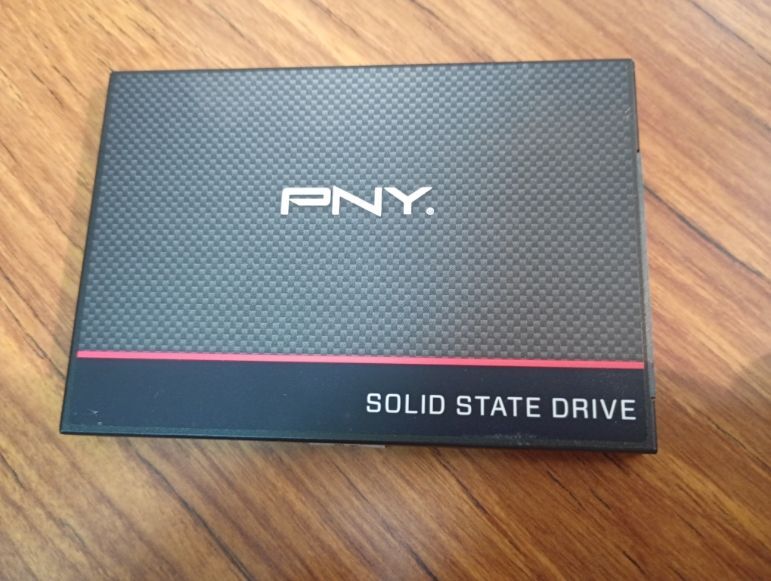 ■ SSD ■ 240GB （14330時間）　PNY　米国　正常判定　送料無料_画像1