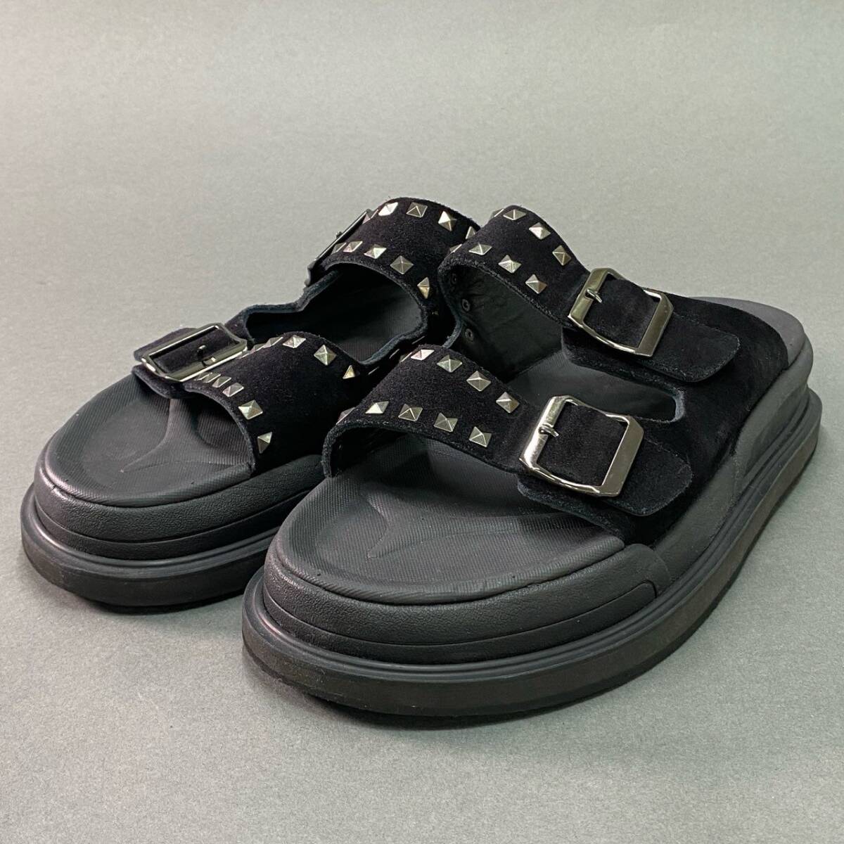 8g8 《美品》定価￥42.900 WH ダブルエイチ HIROSHI TSUBOUCHI ヒロシツボウチ スタッズ 厚底サンダル 28cm相当 ブラック スエードレザー