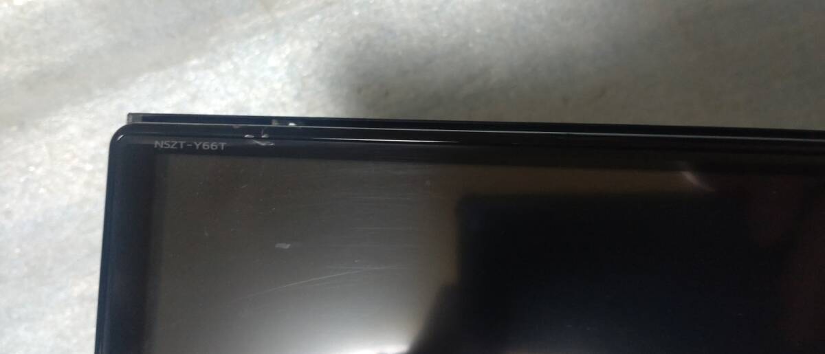トヨタ 純正 9インチ ナビ【NSZT-Y66T】ジャンク品 ジャンク品 NSZT-Y66T 9インチトヨタ純正 T-Connectナビ 9型