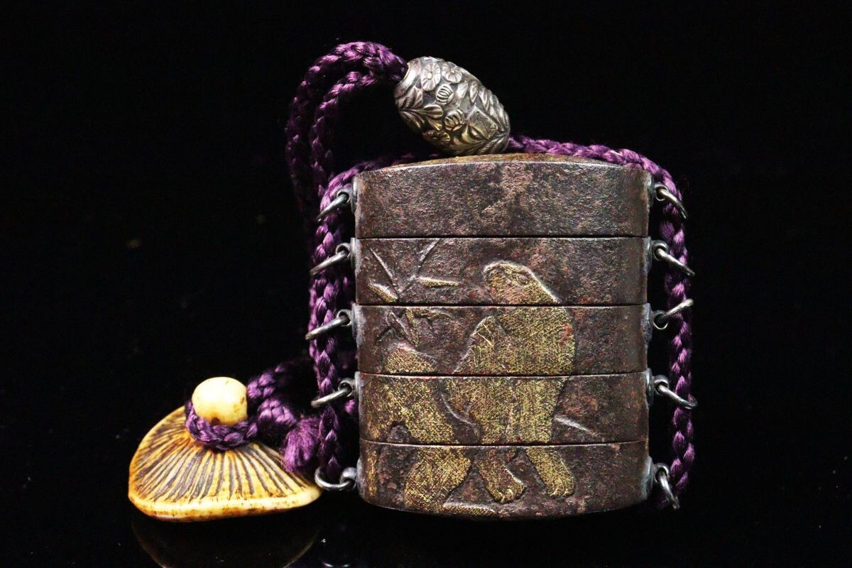 印 籠 江戸期 櫻】江戸期 金工美術 大珍品の鉄地姫印籠 金象嵌竹虎図 五段印籠