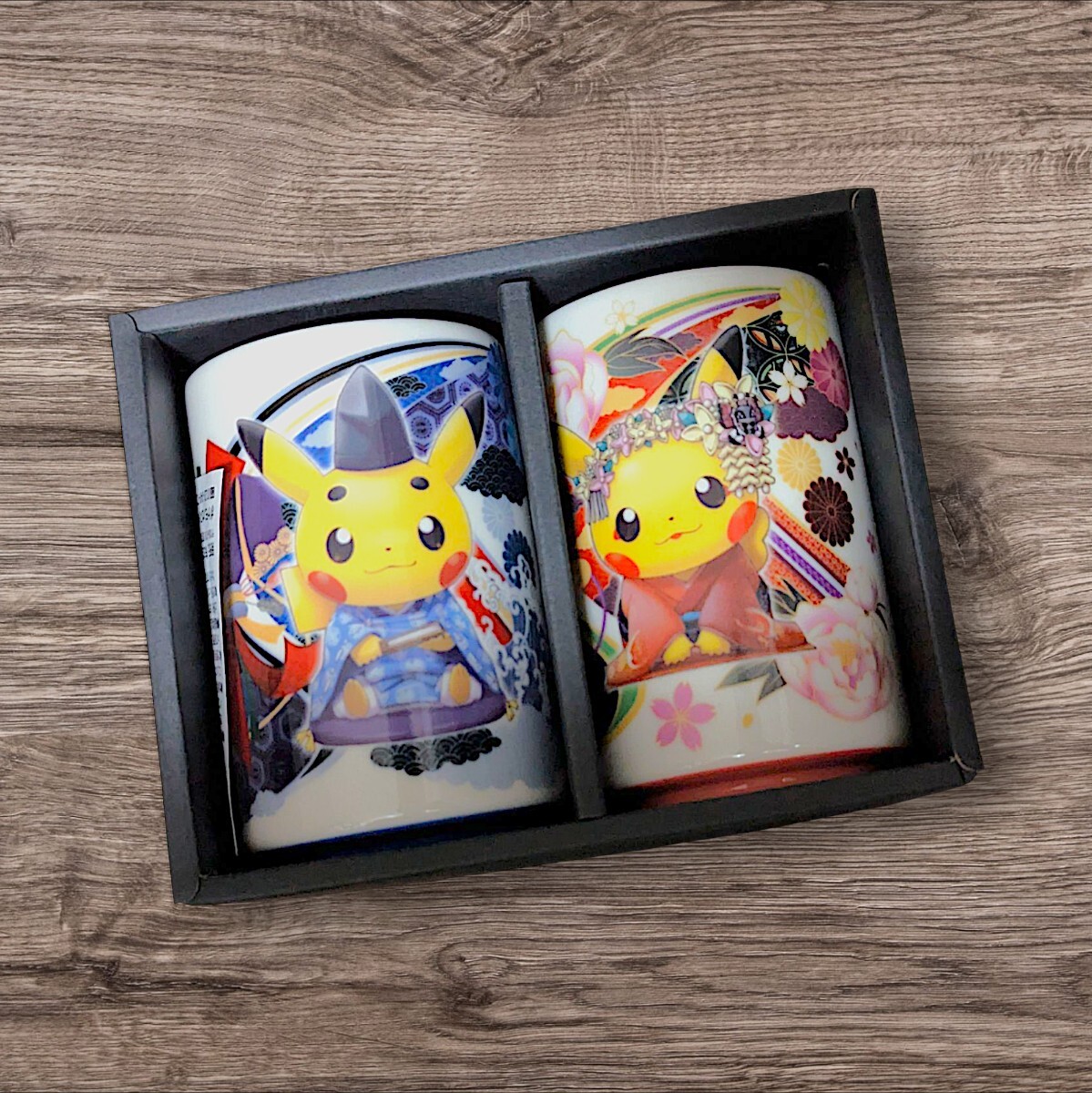 ポケモンセンター キョウト限定 湯呑み 2個セット ピカチュウ 湯のみ ポケモンセンター キョウト限定 湯呑み 2個セット ピカチュウ