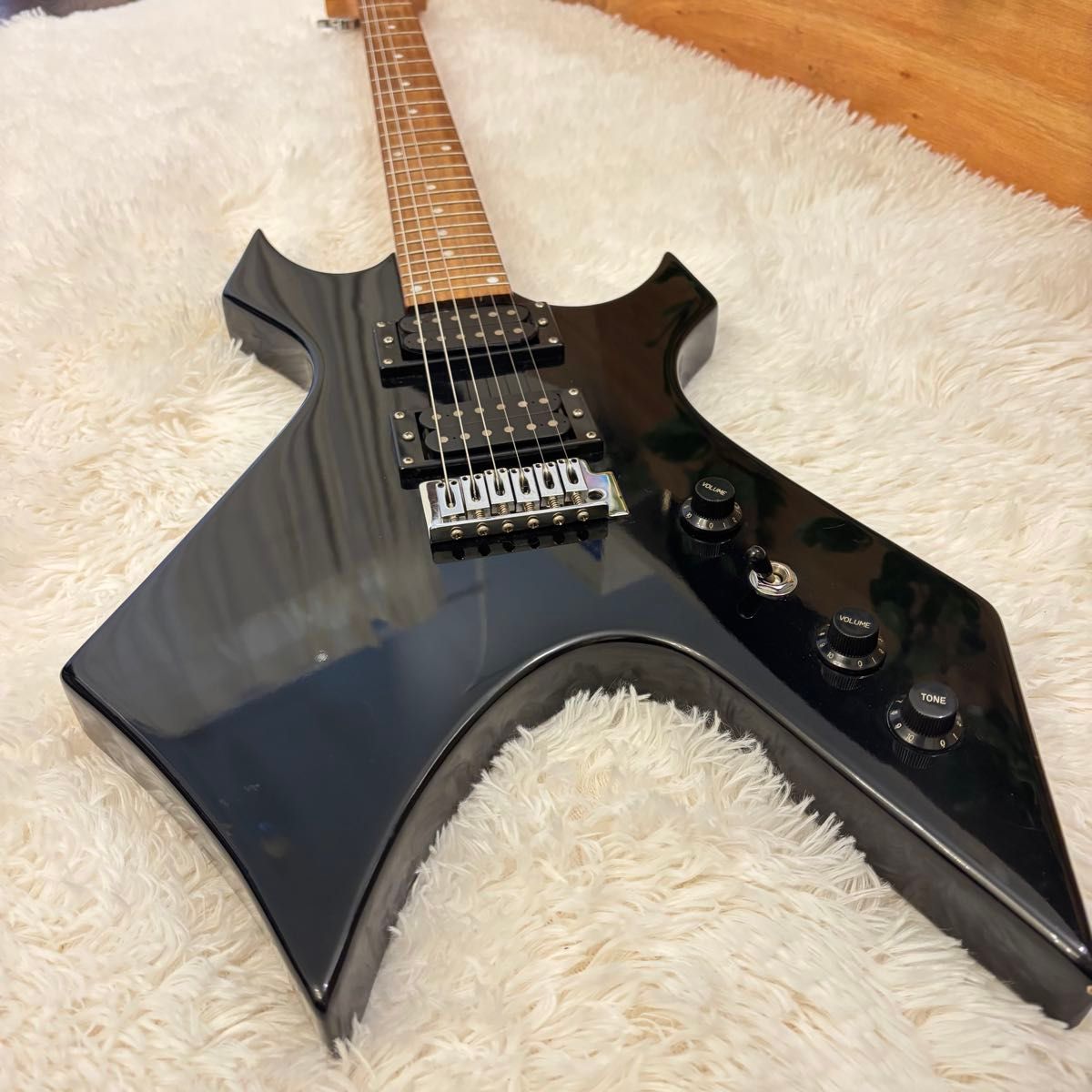 flavor フレーバー エレキギター 変形 黒 flavor フレーバー エレキギター 変形 黒|Yahoo!フリマ(旧