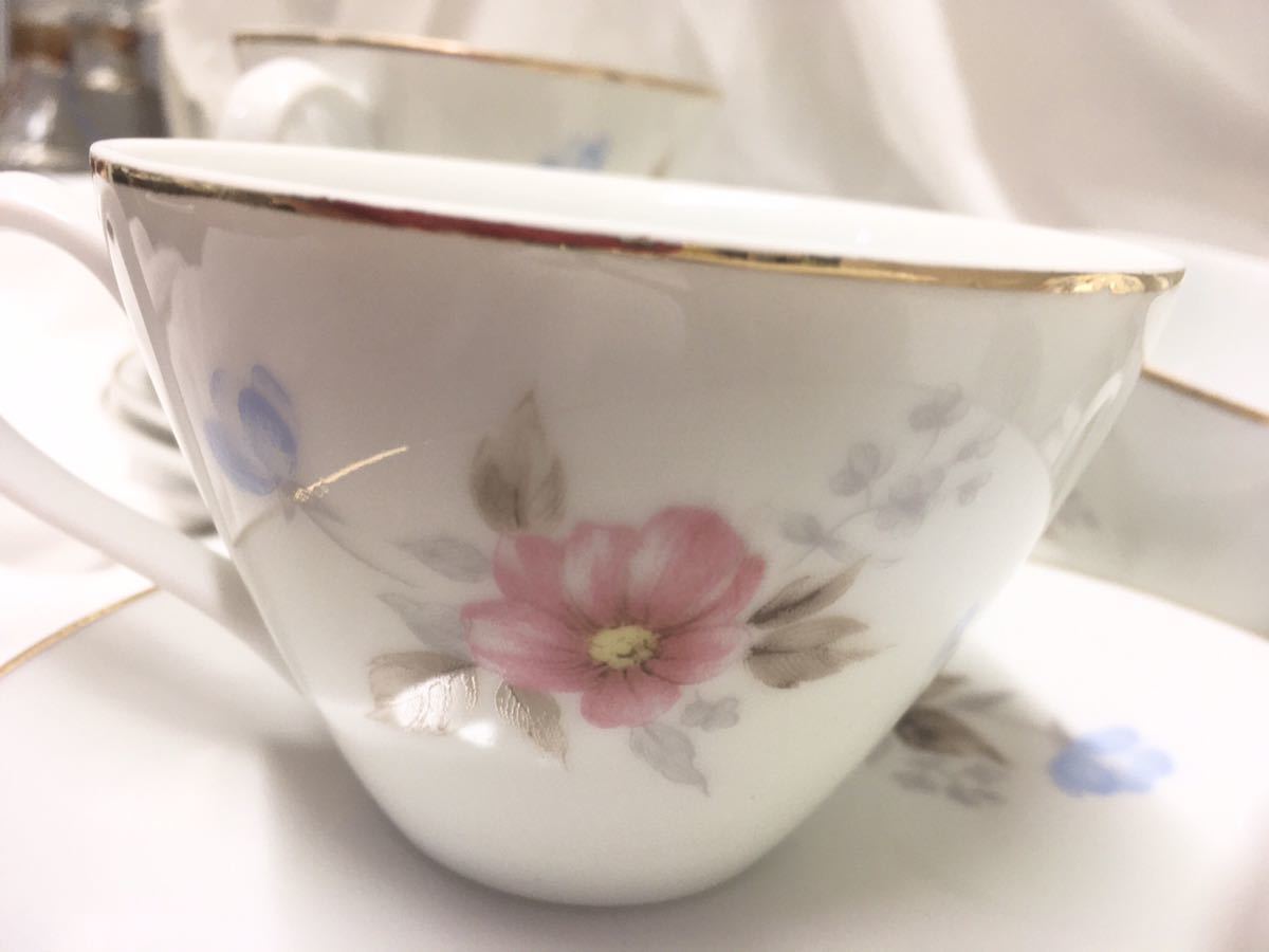 Paypayフリマ カップ ソーサー 1 昭和 レトロ ナルミ 花柄 コーヒーカップ 兼用 金色の縁取り 5個 モダン 置物 インテリア アンティーク Paypayフリマ カップ ソーサー 1 昭和 レトロ ナルミ 花柄 コーヒーカップ 兼用 金色の縁取り 5個 モダン 置物 インテリア アンティーク