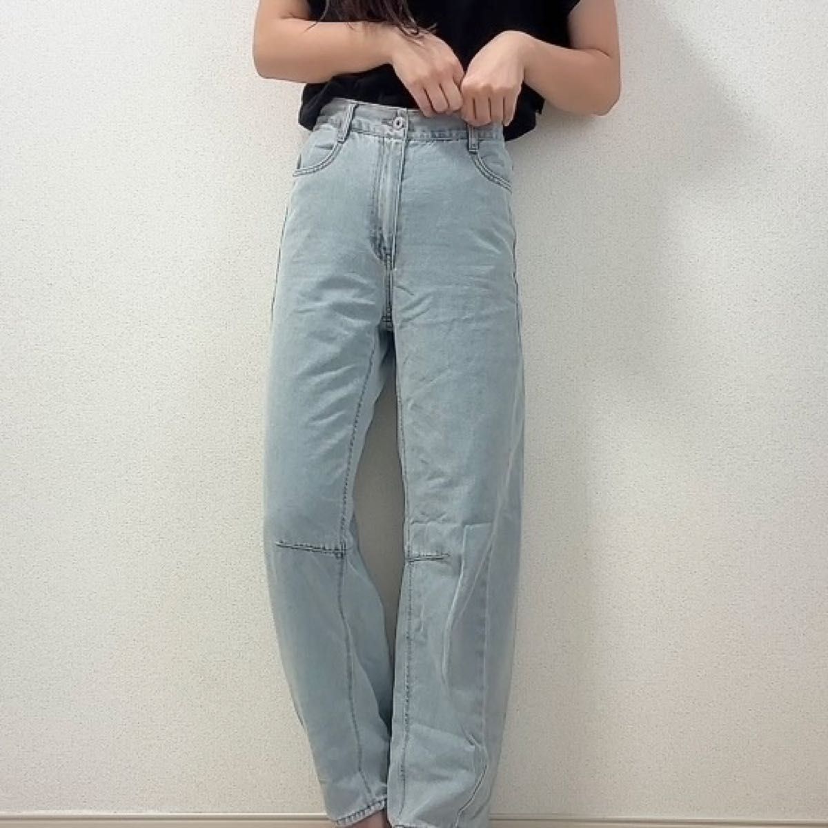 カーブデニムパンツ