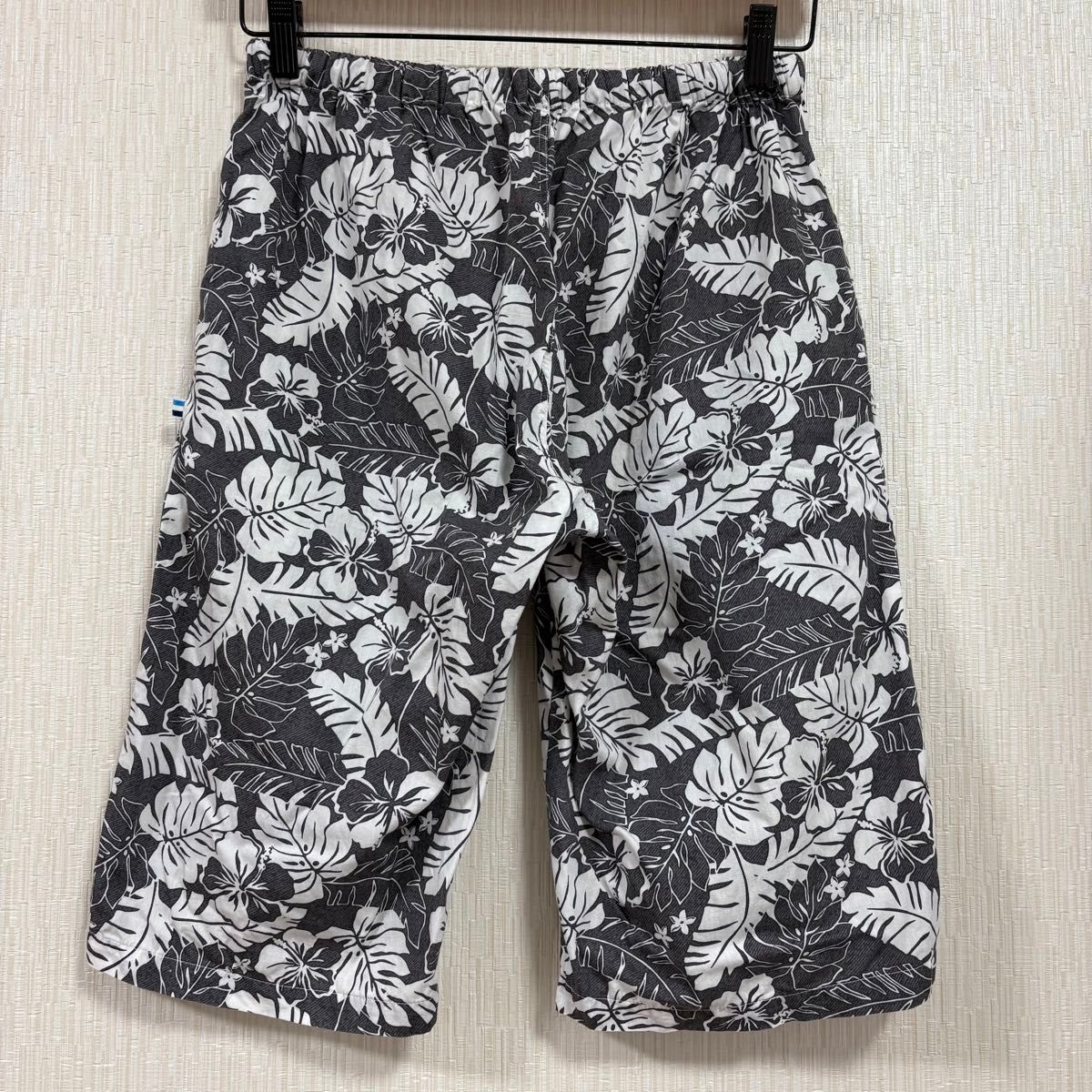【GUMZZI】花模様付き半袖ブラウスショートパンツセットto28770 GUNZE 半袖シャツとショートパンツ セット Lサイズ 綿100% 花柄