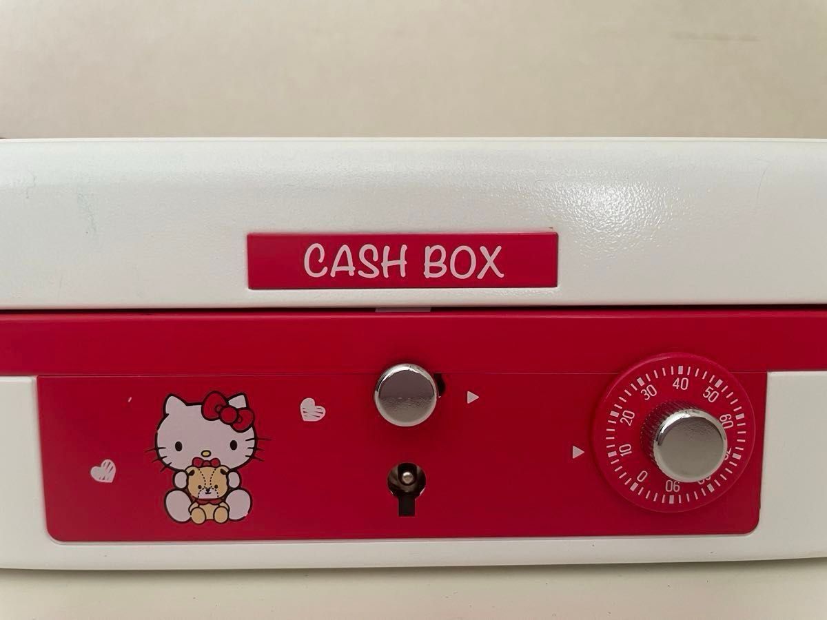 ハローキティ てさげ金庫 キティ サンリオ キャッシュボックス 未使用 ハローキティ てさげ金庫 キティ サンリオ キャッシュボックス