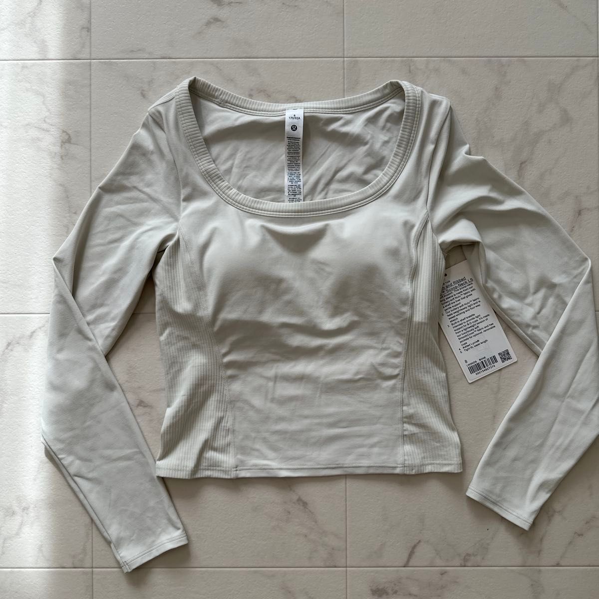 【すぐ届く】lululemon スクープネック長袖シャツ 直営買付 All It Takes スクープネック長袖シャツ ルルレモン lululemon