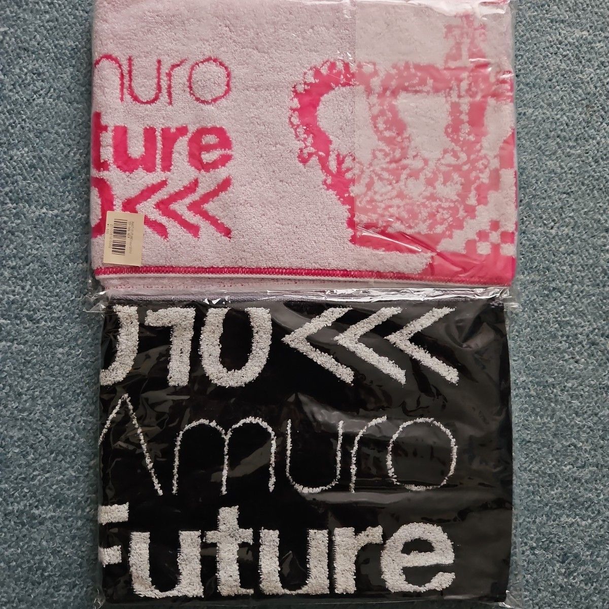 安室奈美恵 マフラータオル 2点セット 超美品☆激レア☆ 安室奈美恵Past<Future Tour 2010 タオル 2枚セット|Yahoo