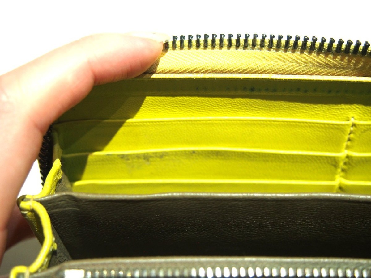 Bottega Veneta】ボッテガ・ヴェネタ 長財布 黄色 イエロー Bottega Veneta】ボッテガ・ヴェネタ 長財布 黄色 イエロー