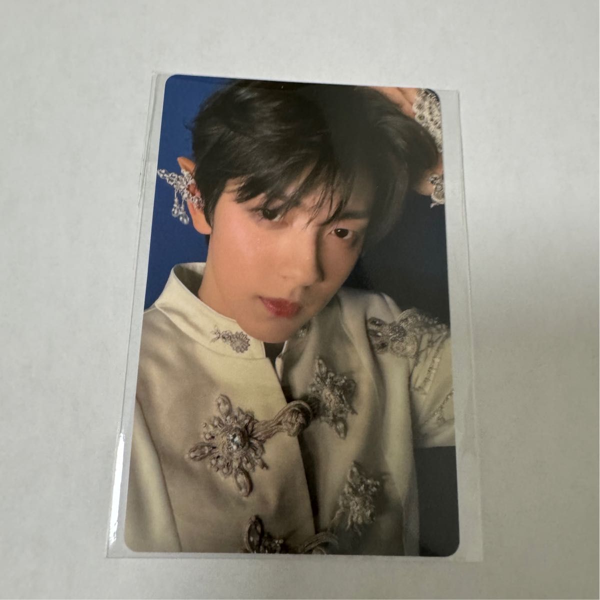 アイリーン/24時間限定 weverse global unboxing トレカ weverse shop限定特典 トレカ|Yahoo!フリマ(旧PayPayフリマ)