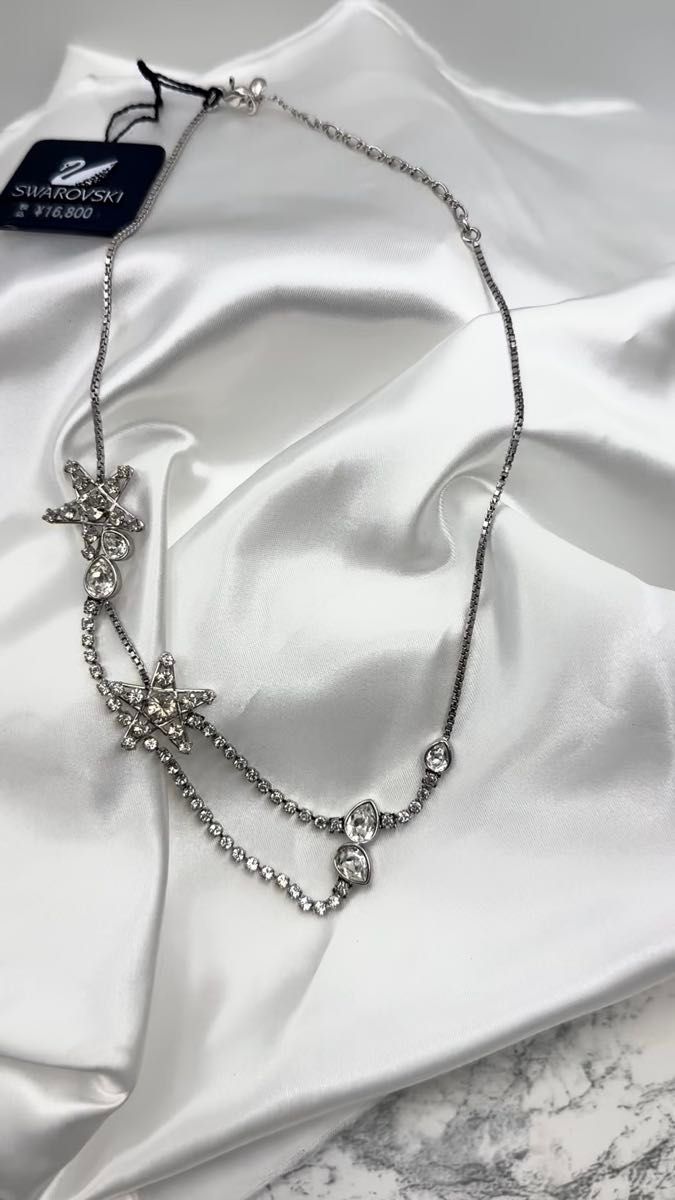 SWAROVSKI スワロフスキー クリスタル スター ドロップ ネックレス 美品 タグ付き