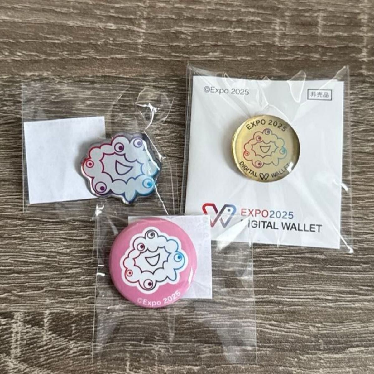 【非売品】関西万博 ミャクミャクチャレンジ ピンバッジ 2等 大阪関西万博 ミャクミャクチャレンジ 2等 3等 4等 5等 景品 金