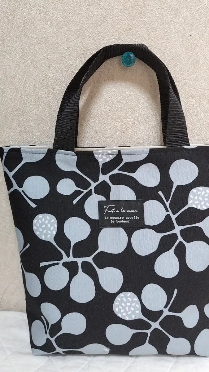 ハンドメイド トートバッグ エコバック 絵本バッグ ランチバッグ ミニトートバック サブバッグリーフ柄