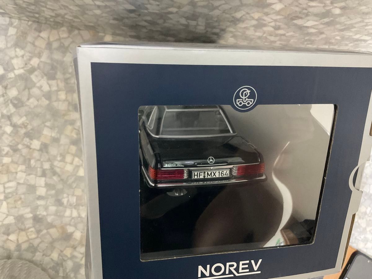 1/18 メルセデスベンツ 300 SL 1986 1000台限定 未開封品 未使用未開封品 メルセデスベンツ 300 SL 1986 1000台限定