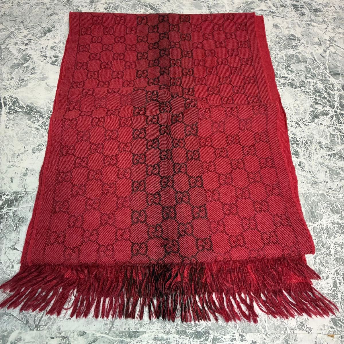 GUCCI♡タグあり 大判ストールマフラー GUCCI グッチ ストール マフラー 大判 総柄 赤 レッド 黒