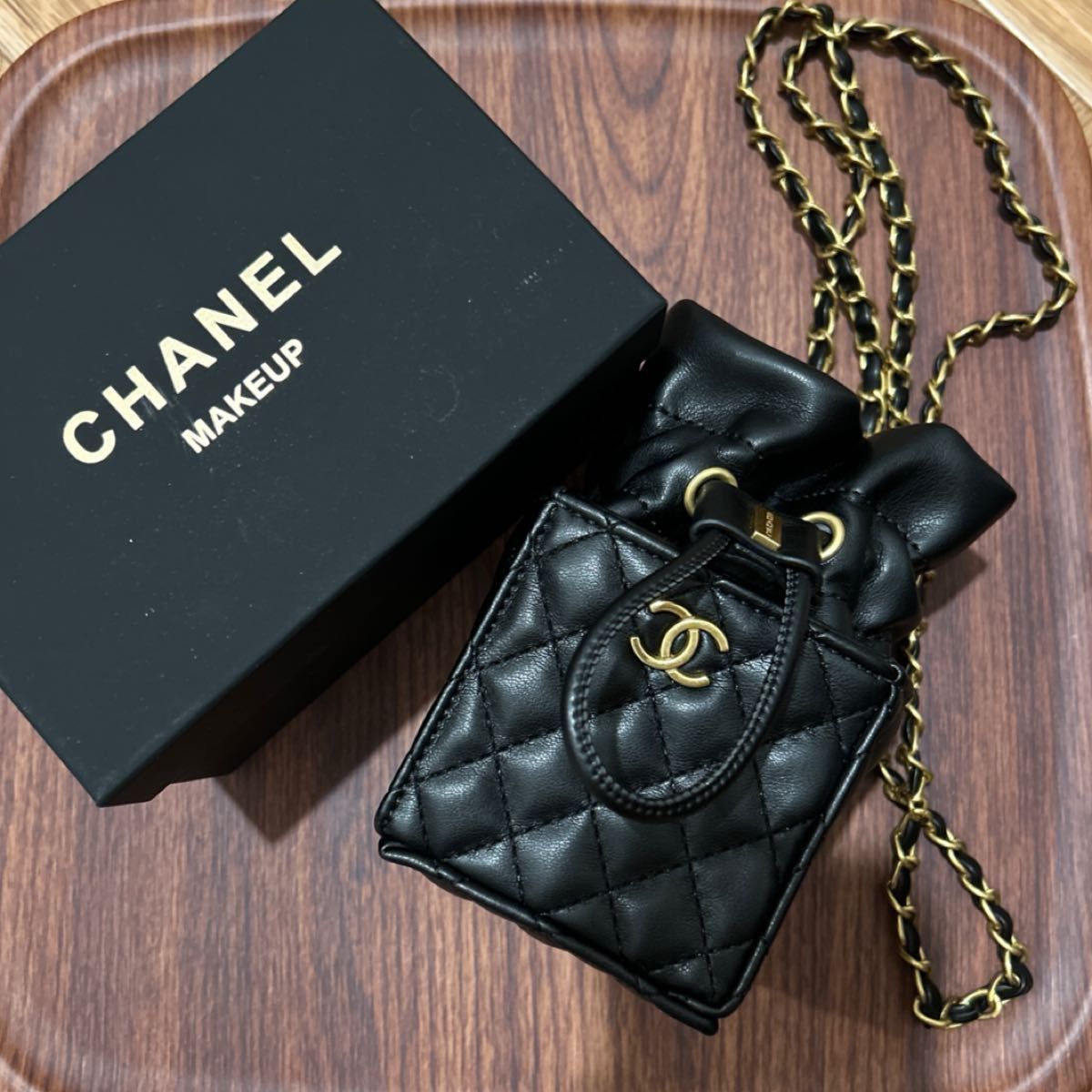 現品のみ CHANEL ノベルティ チェーン立体ポーチ 新品 ノベルティ チェーン立体ポーチ|Yahoo!フリマ(旧PayPay