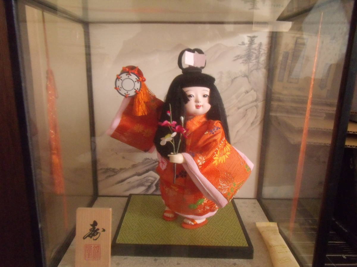 わらべ人形 ガラスケース付き 着物 鼓（つづみ）梅の花 日本人形