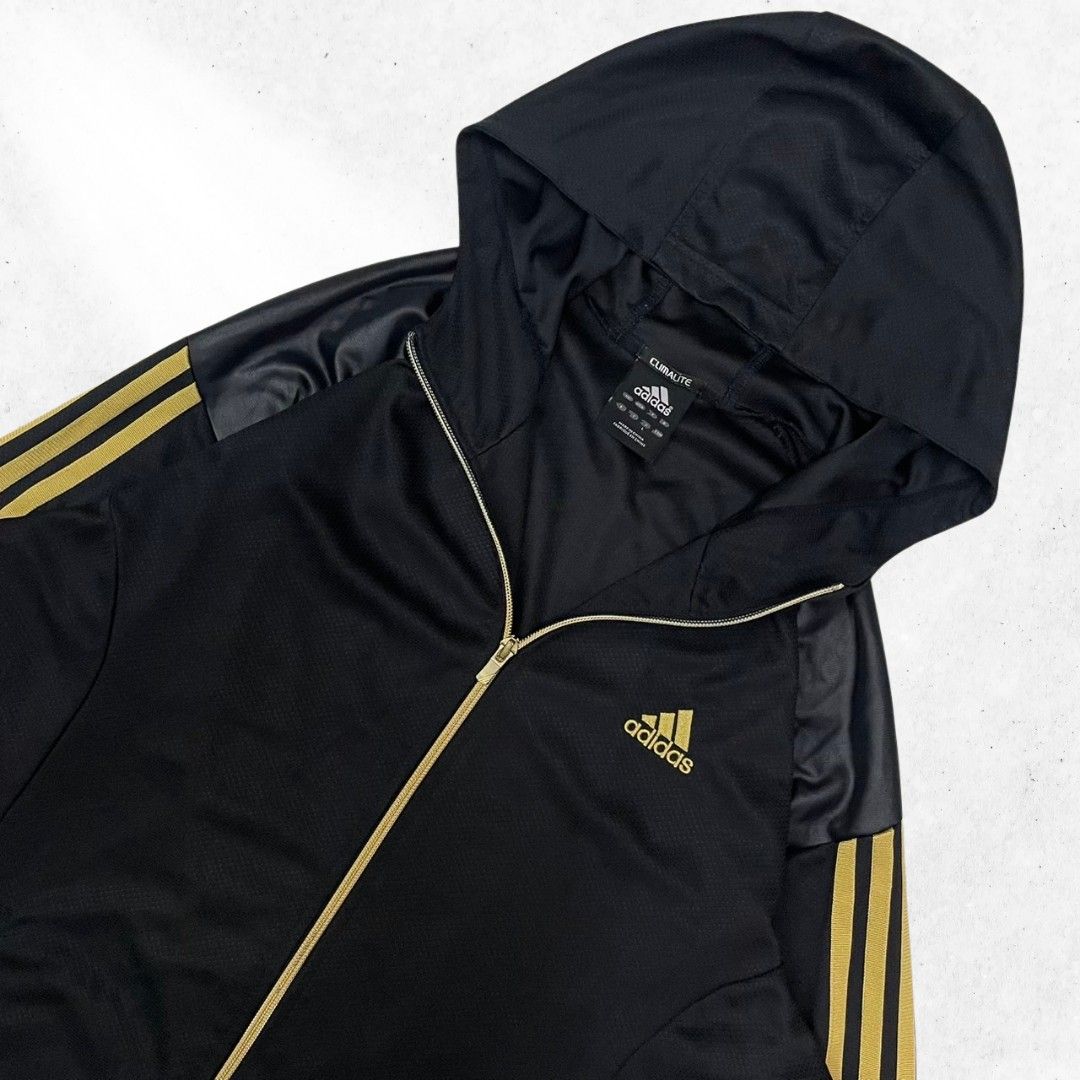 リン様【adidas】アディダス ジャージ セットアップ 上下セット 黒×金XL アディダス セットアップジャージ上下 フルジップフード 付き L